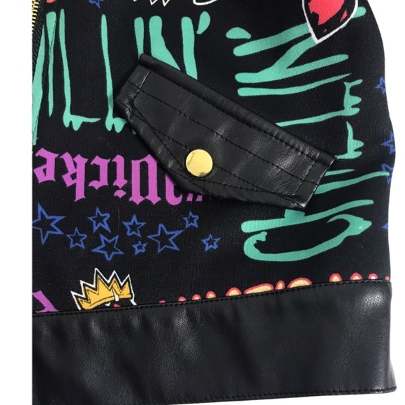 D-Signed by Disney Descendants 2 Graffiti Jacket - Picture 7 of 8